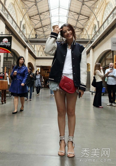 高圆圆优雅<em>冬装</em>装<em>搭配</em> 看女神冬天怎么穿(图)_