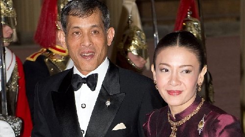 泰国王储妃放弃王室身份