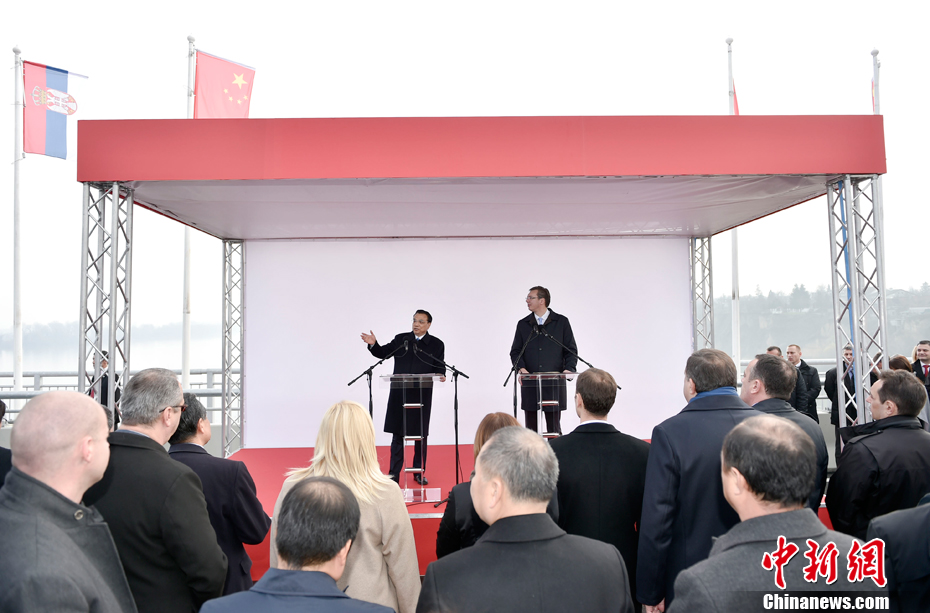 中塞總理出席貝爾格萊德跨多瑙河大橋竣工儀式