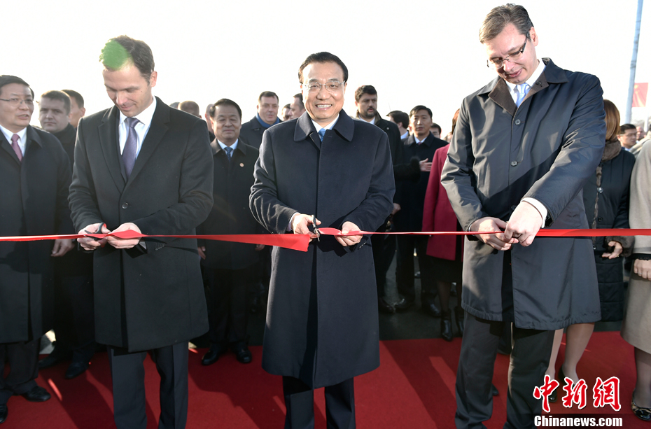 中塞總理出席貝爾格萊德跨多瑙河大橋竣工儀式