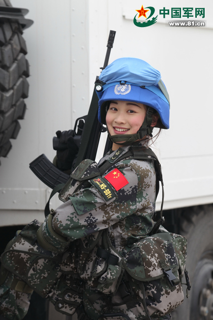 揭秘我国首支维和步兵营女兵班