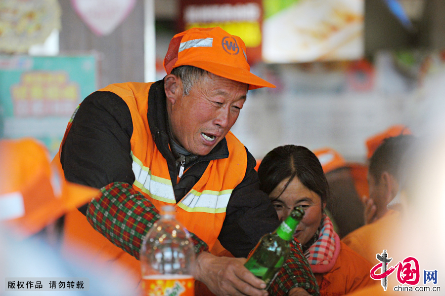 12月22日，午餐現場。 中國網圖片庫王川攝影