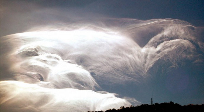 圖揭最神秘的雲朵