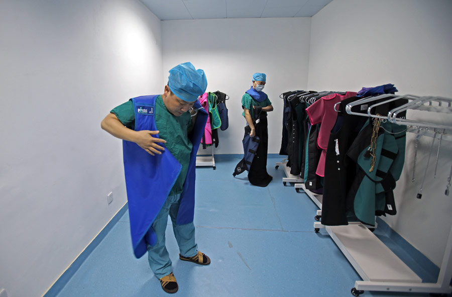 穿着“盔甲”的生命卫士[组图]