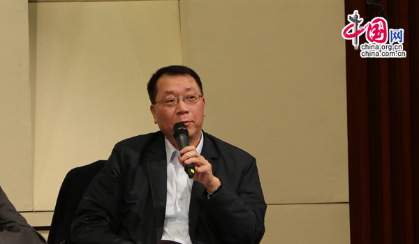 雷鼎鸣 香港科技大学经济系主任、教授 