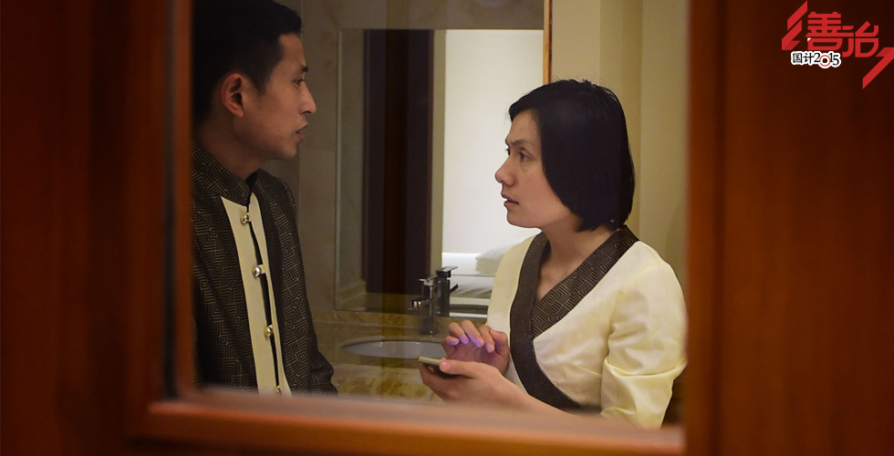 【特刊】“最美洗脚妹”的两会声音