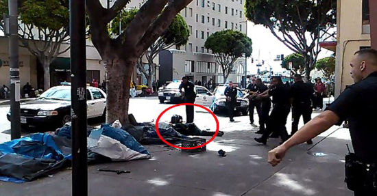 美国：洛杉矶警察射杀流浪汉视频被曝光