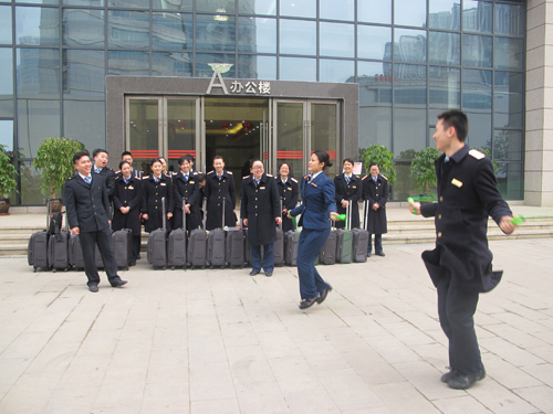 重庆客运段北京一队组织职工开展羽毛球比赛
