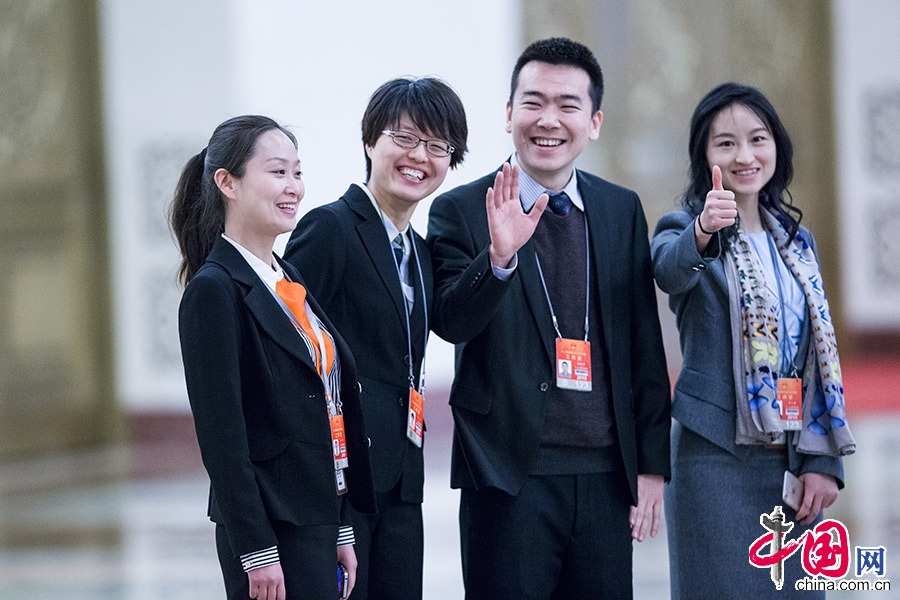 <em>两会妇女</em>节特稿: 两会上的美女_中国国情_中国