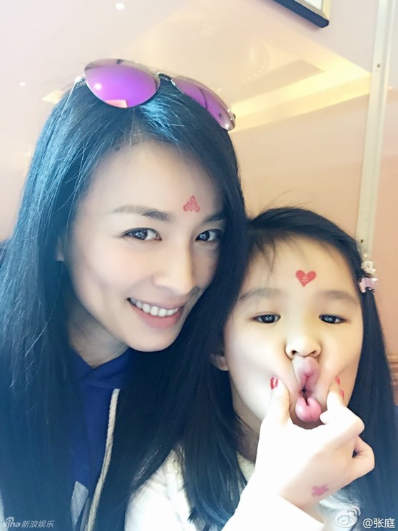  李念顺利产二胎 儿女双全 盘点儿女双全的明星