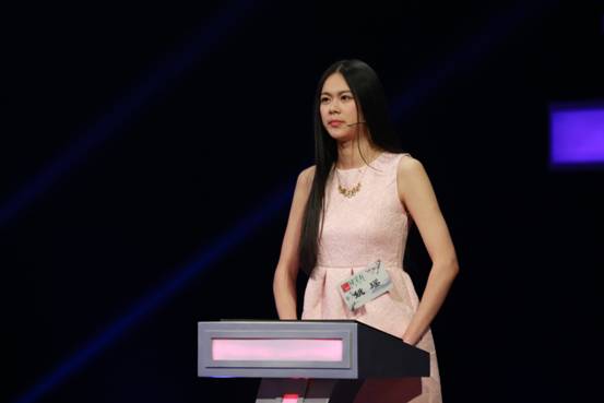 率先出征的纪连海导师与龚凡表现不俗,纪连海接连用"坏男人"的故事