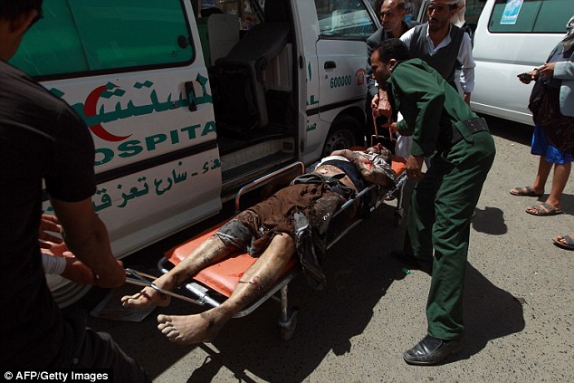 葉門發生4起爆炸：至少142死351傷