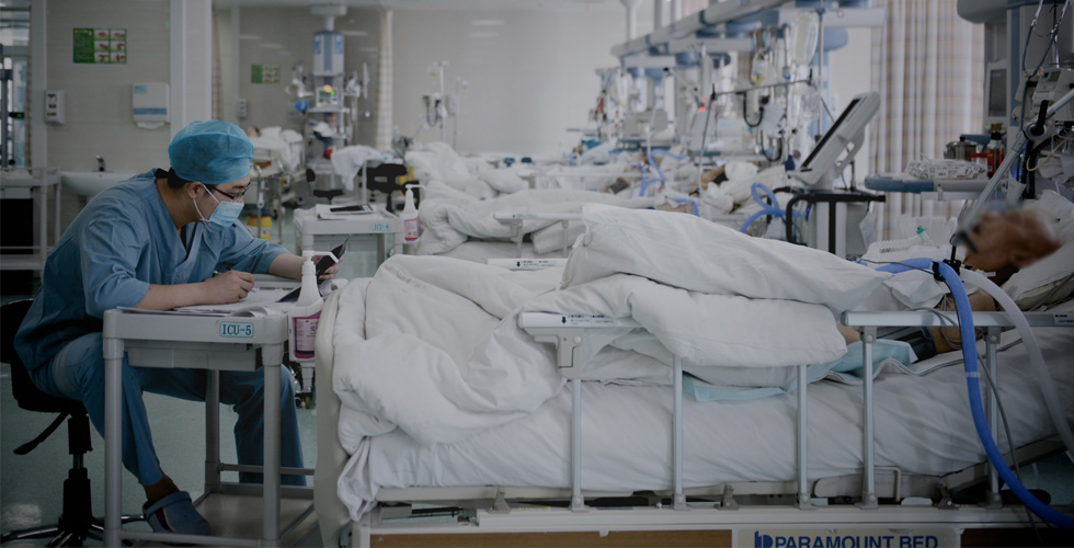 “女儿国”里的“男丁格尔”