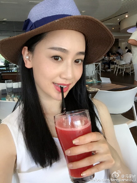 05超女冯家妹自述悲惨经历:生女夭折 离婚收场