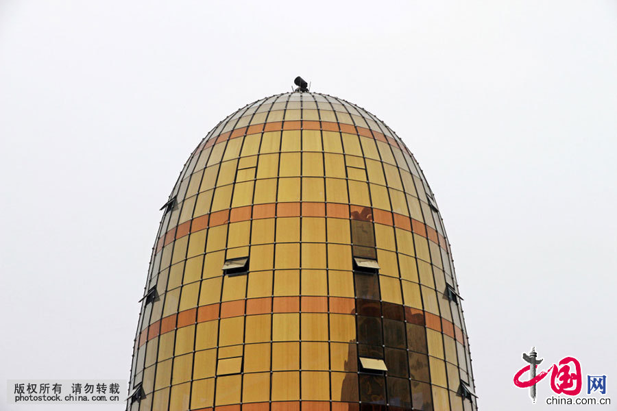 河南商丘椭圆形建筑 被称“黄金鸡蛋”楼【组图】