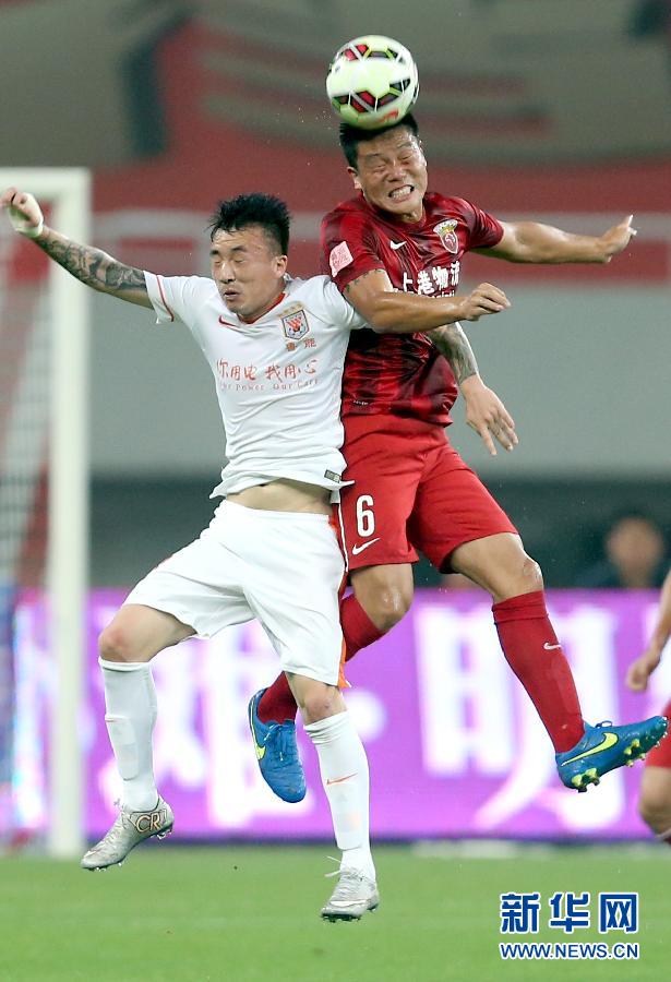 中国足球超级联赛第12轮比赛 山东鲁能胜上海