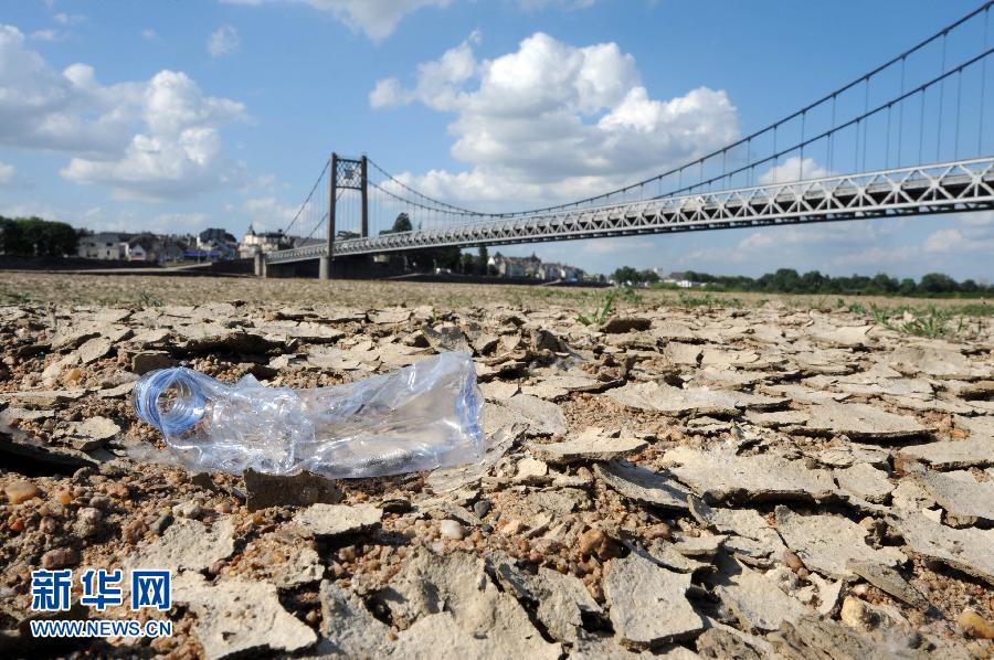 世界防治荒漠化和干旱日:荒漠的威胁[组图]