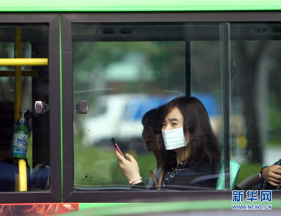（國際）（2）在南韓感染中東呼吸綜合徵的中國患者痊癒出院