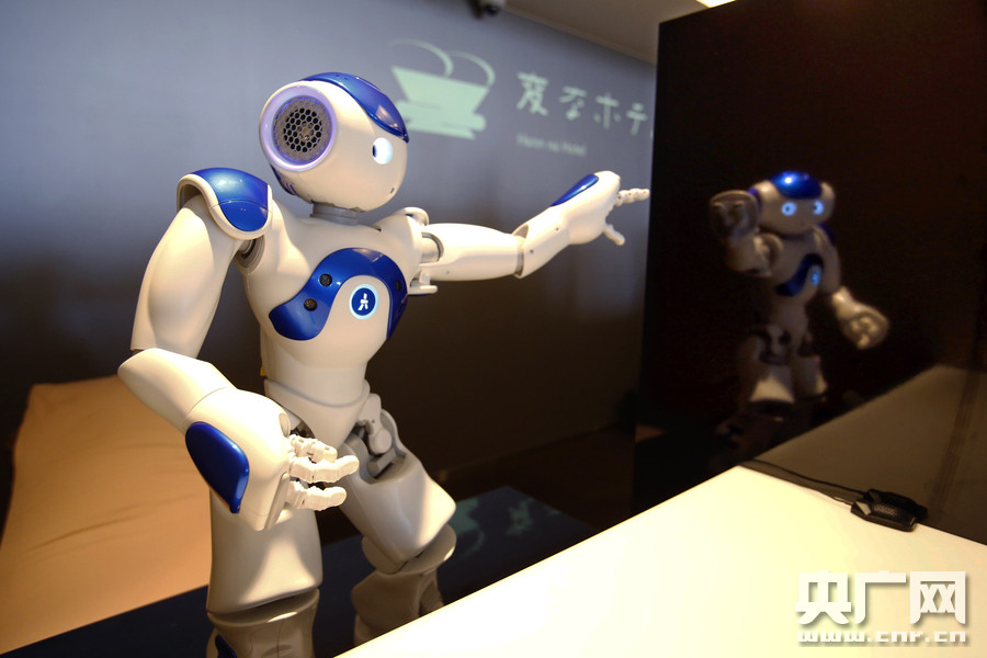 日本機器人酒店 機器人全方位替代人類
