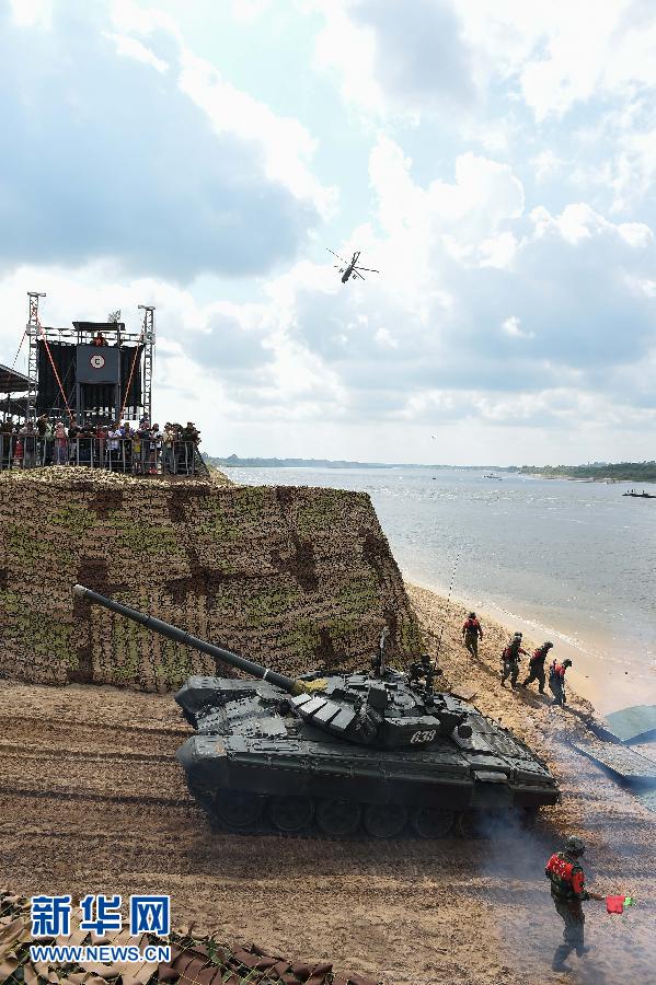 （國際）（3）“2015國際軍事比賽”開闊水域項目比賽在俄羅斯穆羅姆市舉行