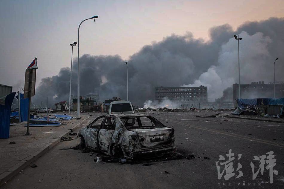 天津发生爆炸 大楼被炸成空壳