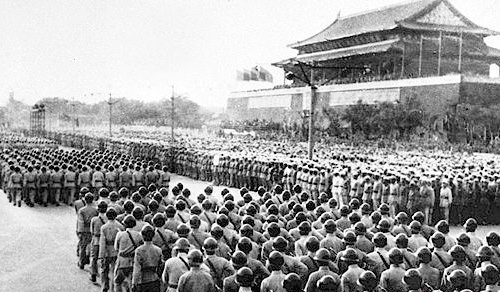1949年中国开国大典阅兵式场面宏伟震撼世界