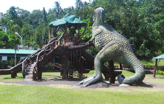 上海首家恐龙主题乐园亮相