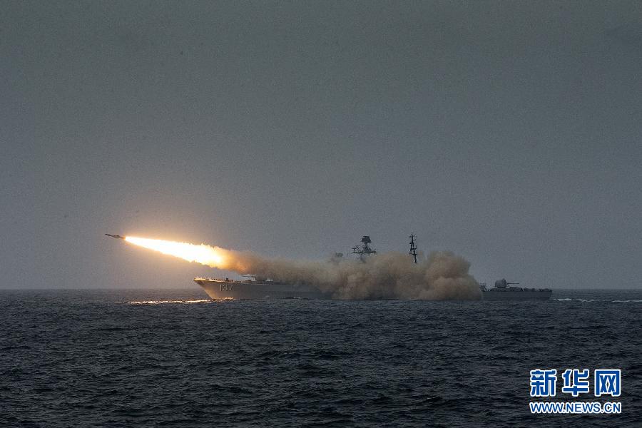 （图文互动）（1）海军在东海海空域举行大规模实兵对抗演练