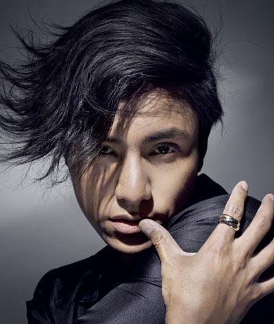 明星玩投资私产大比拼 李亚鹏小镇2亿甩卖