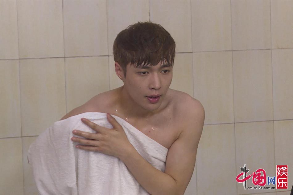 极限男人帮暴走异次元空降南京大澡堂图