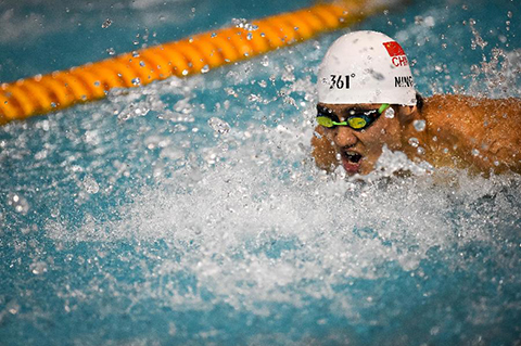 全锦赛:宁泽涛挑战副项 50米蝶泳排名第八