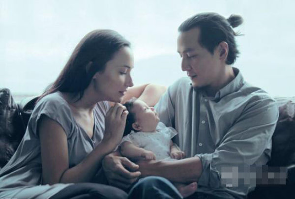 吴彦祖罕见晒<em>2岁</em>爱女近照 已长成小美女 _ 生活