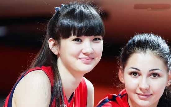 世界第一排球美少女加盟日本球队被批叛国[图