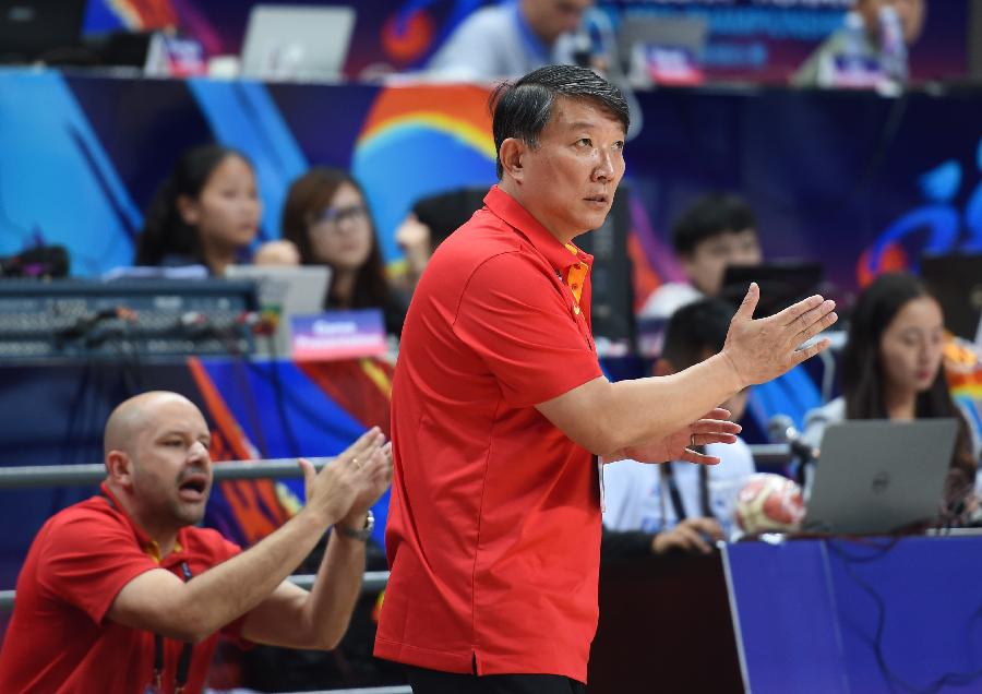 （體育）（18）籃球——亞錦賽：中國隊晉級四強