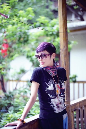 网曝"星女郎"张敏48岁近照 息影多年美貌依旧