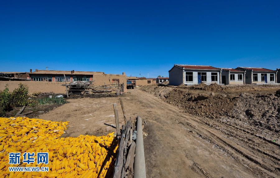 （回眸十二五）（2）內蒙古：“十個全覆蓋”工程讓農村牧區“舊貌”換“新顏”
