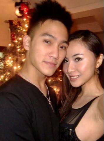 两人虽然在不同的圈子,但感情十分稳定,刘凯茵更是赵雅芝钦点的儿媳妇