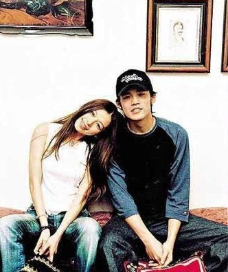 一时间新闻头条都是关于吴佩珊的,之后周杰伦表示吴佩珊"很瞎很扯"