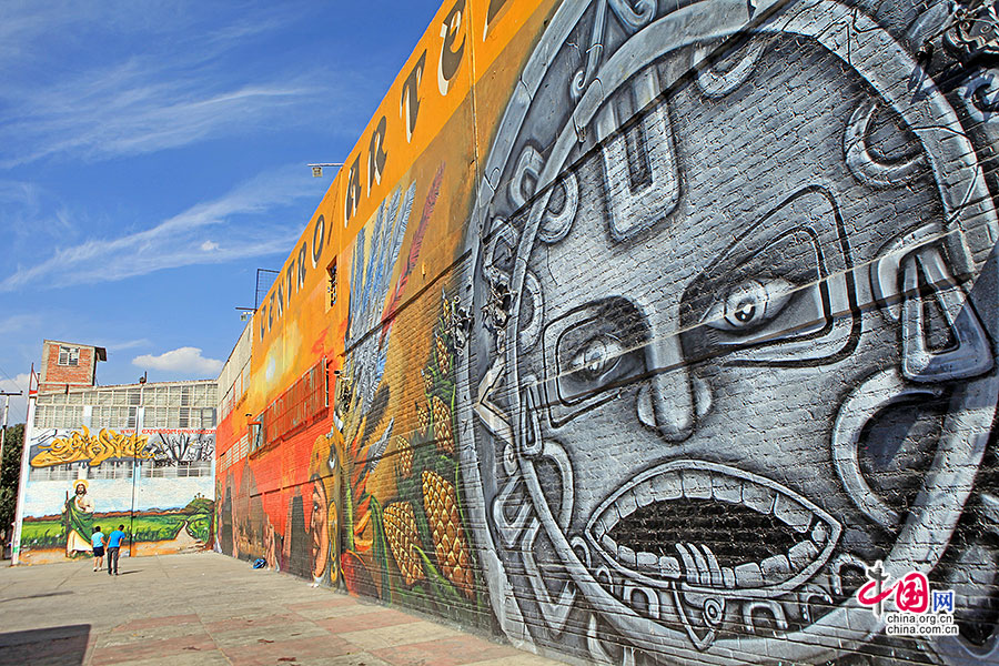 墨西哥城大街小巷种种风格的壁画