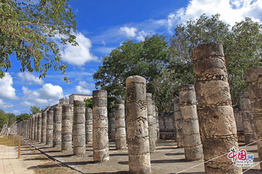 奇琴伊察千柱群被认为是玛雅人的大市场