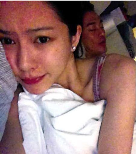 潘霜霜 和绯闻男友林峰之间的情事闹得沸沸扬扬,更因床照门照片的泄露