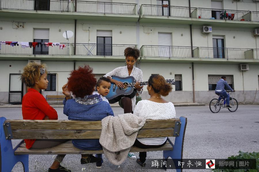 （国际·图文互动）（1）梦碎逃亡路--走访意大利维齐尼难民收容站