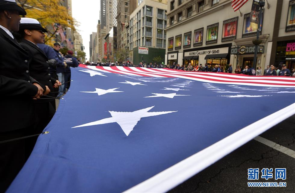 （XHDW）（1）紐約舉行遊行紀念退伍軍人節