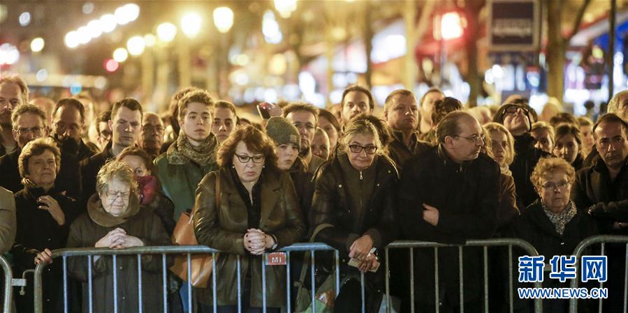 （國際）（1）巴黎聖母院舉行恐襲遇難者追思彌撒