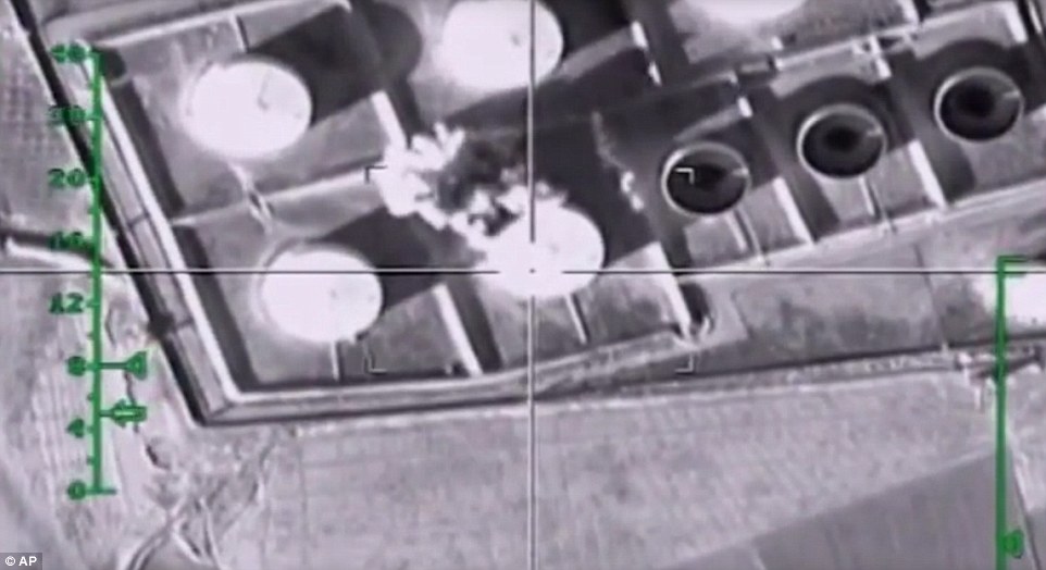 普京打擊IS作戰中心內部畫面曝光