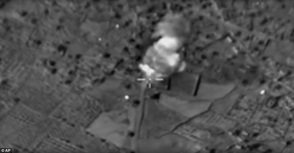 普京打擊IS作戰中心內部畫面曝光
