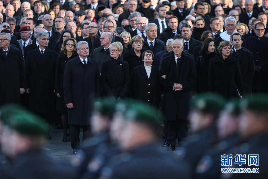（国际）（1）德国为前总理施密特举行国葬