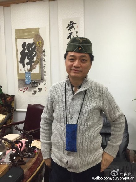 崔永元晒近照被指发福 网友喊话:把肚子减减吧