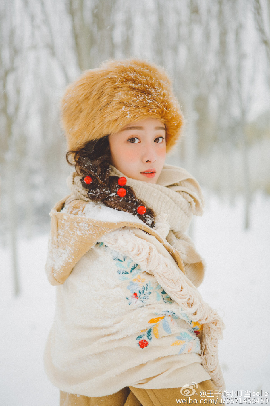 北影女神晒雪中写真 天真丽质似画中人(图)