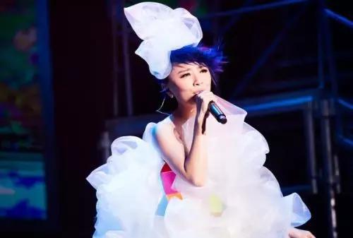 胡歌黄雅莉十年之约:还剩多少曾经拥有?